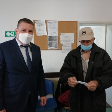 Zamenik Santovac obišao vakcinalni punkt u Farkaždinu - od jutros vakciny primilo pedeset meštana 