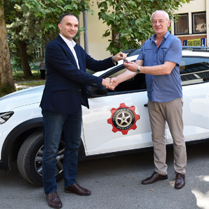 Донација Града Техничкој школи у Зрењанину – нов аутомобил за практичну наставу