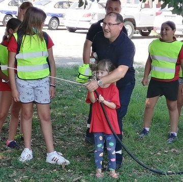 U renoviranim prostorijama edukativnog centra Gradskog vatrogasnog saveza Zrenjanin održana prva radionica za decu - dobrovoljne vatrogasce