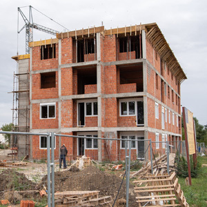 Završavaju se zidarski radovi na izgradnji stambenog objekta u Kleku, u toku ugradnja stolarije i unutrašnji radovi