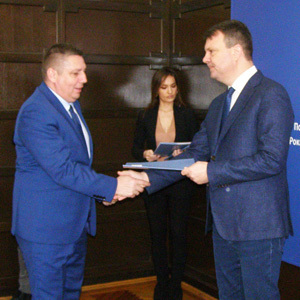 Potpisan ugovor u Novom Sadu - 10,6 miliona dinara pokrajinskih sredstava za unapređenje saobraćajne infrastrukture u zoni “Jugoistok”