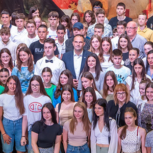 На свечаности у Културном центру Зрењанина додељене дипломе “Вук Караџић” најуспешнијим ученицима основних и средњих школа