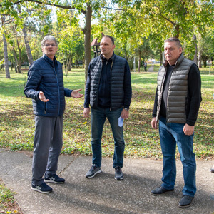 Градоначелник посетио месну заједницу Златица - приоритет асфалтирање улица и решавање појединих комуналних проблема