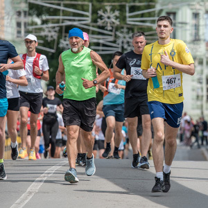 Одржан 4. Зрењанински маратон - победници Милош Драговић и Мирјана Микалачки, највише учесника у трци задовољства