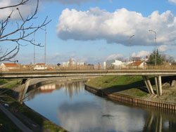 Most u Zmaj Jovinoj ulici